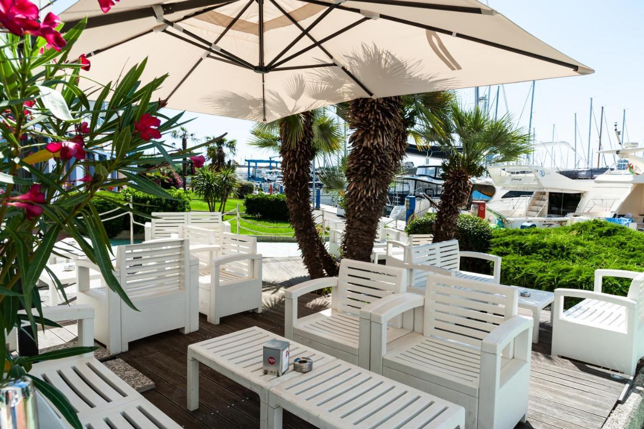 Onda Marina Residence Cesenatico Extérieur photo